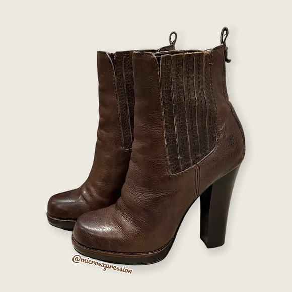 $379 Frye Donna Chelsea Dark Brown Leather Stretchy Gore Sexy Ankle Bootie Heels - Picture 6 of 13
